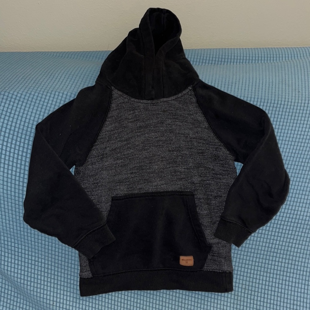 Billabong  Balance Black and Gray Textured Fleece Pullover Hoodie sz 6 EUC